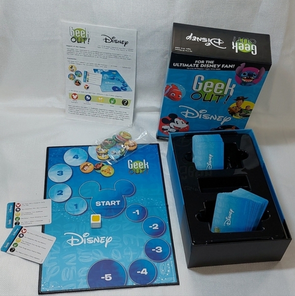 Geek Out! Game – Disney Edition - Picture 2 of 6